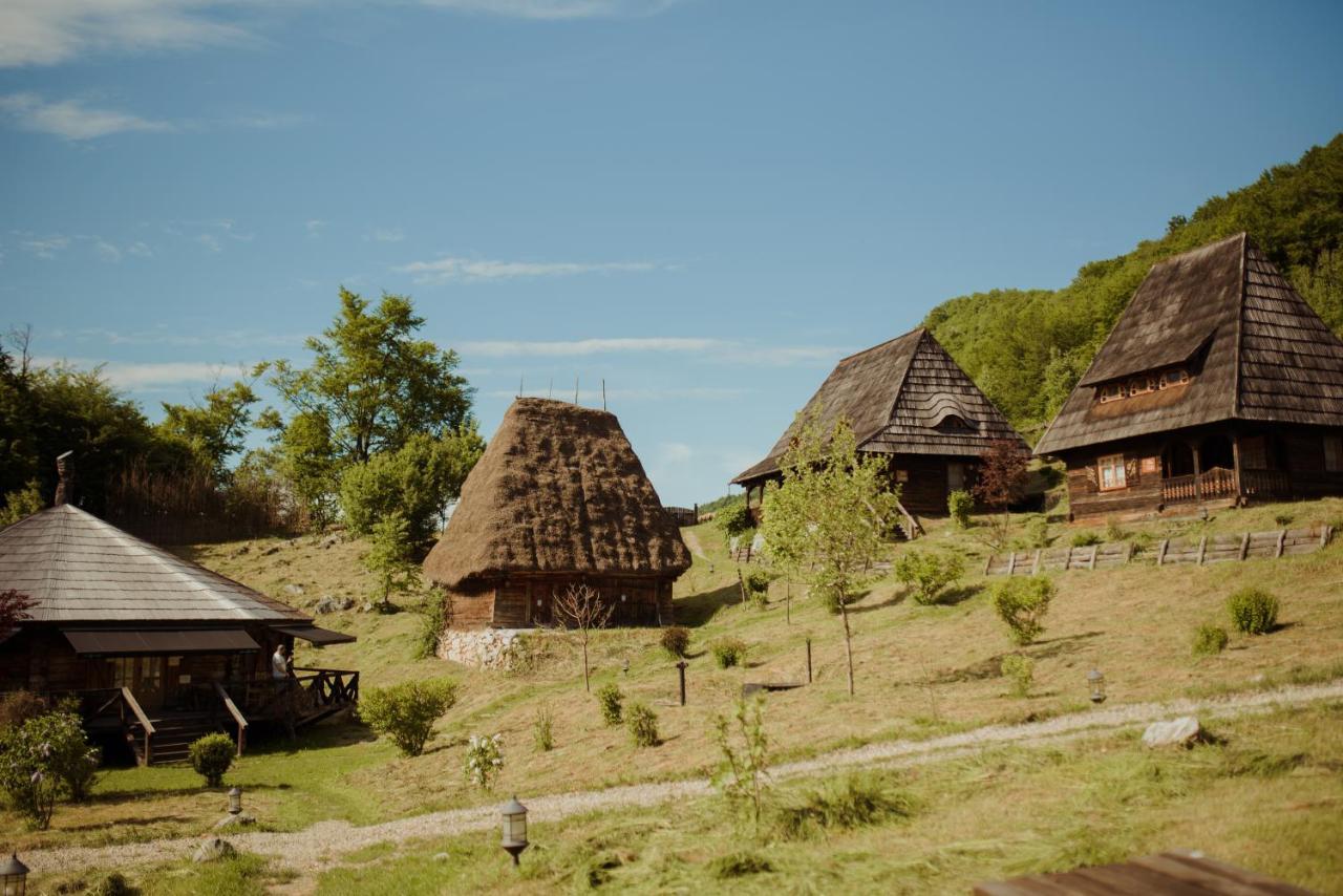 Raven'S Nest - The Hidden Village, Transylvania - Romania Sub Piatra Ngoại thất bức ảnh