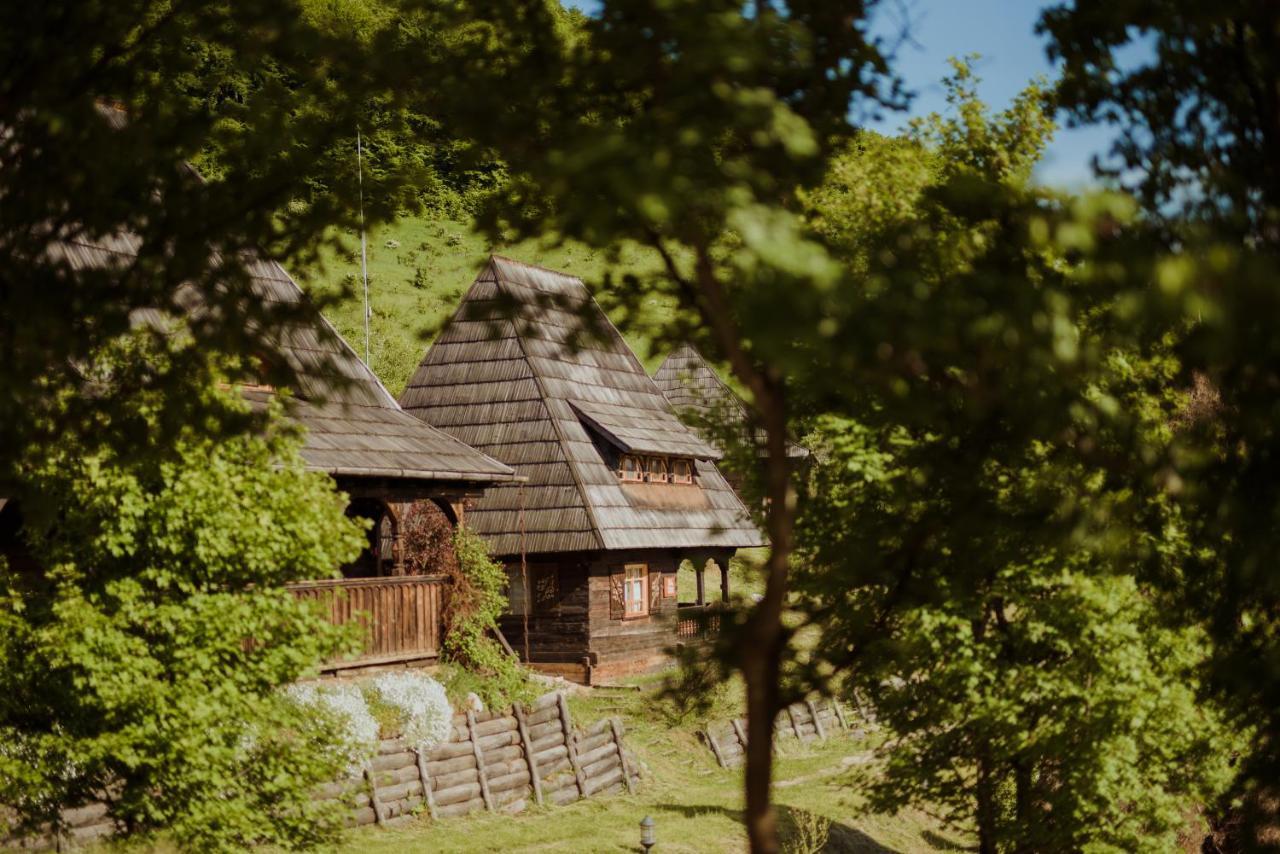 Raven'S Nest - The Hidden Village, Transylvania - Romania Sub Piatra Ngoại thất bức ảnh